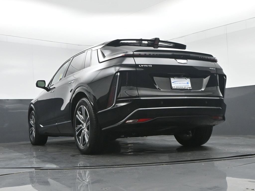 Used 2023 Cadillac Lyriq 2WD image 64