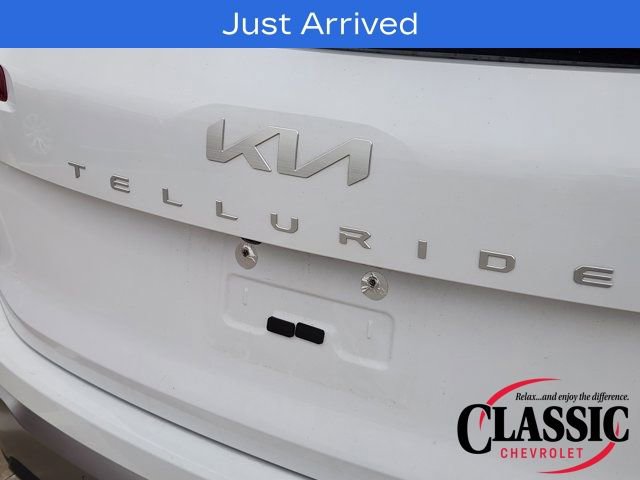 Used 2025 Kia Telluride LX image 18