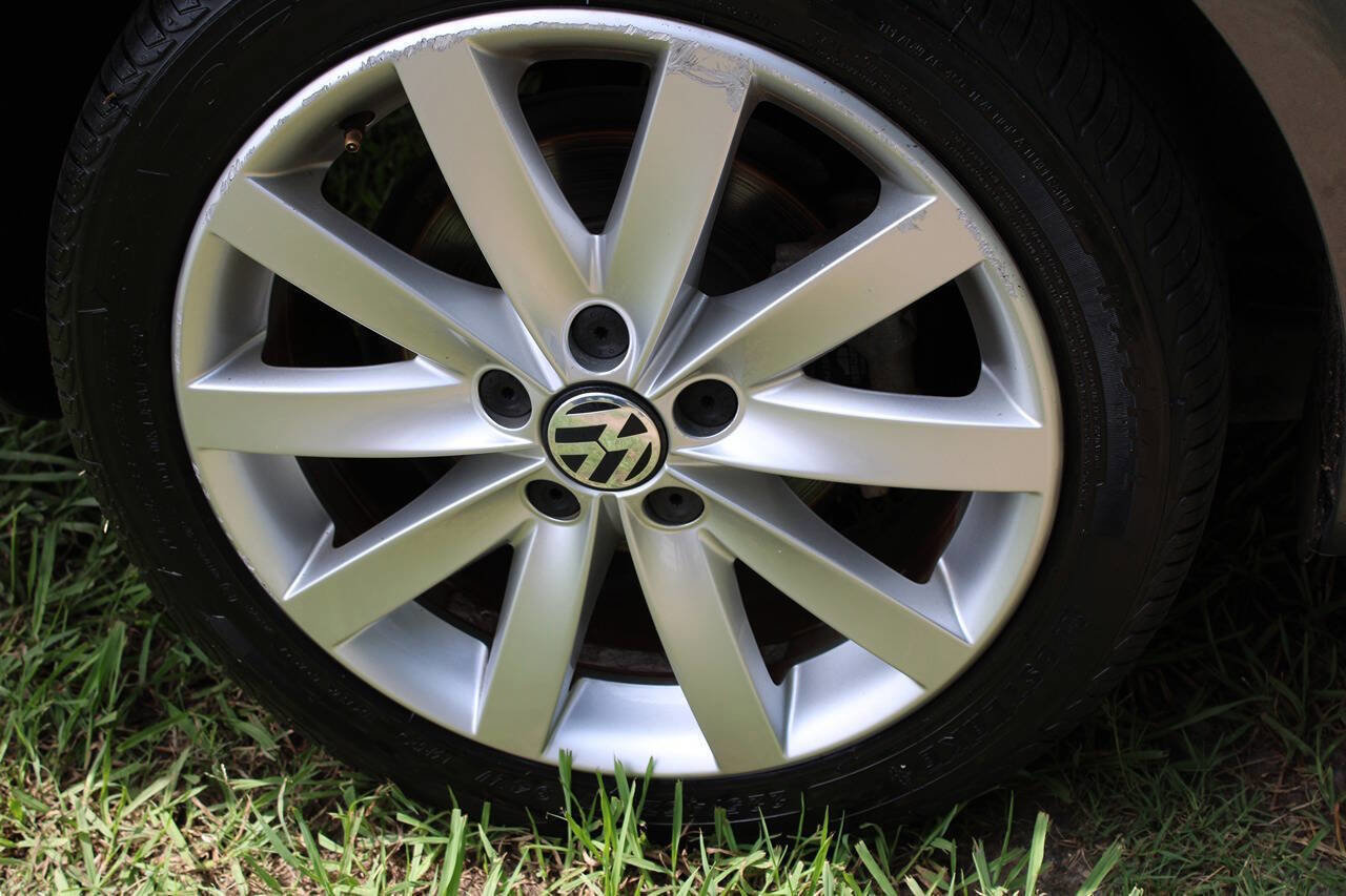 Used 2013 Volkswagen Jetta SE image 39