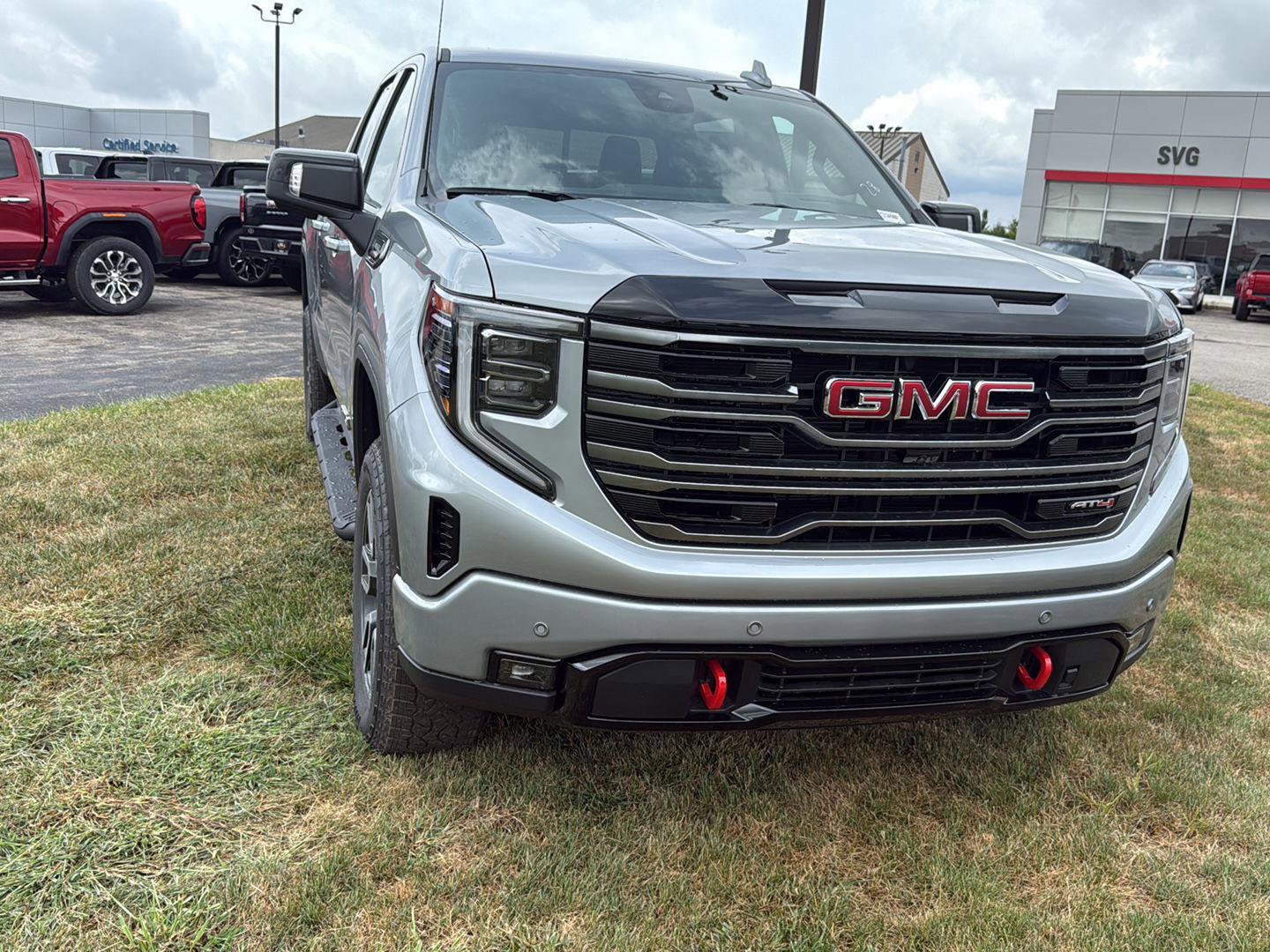 New 2026 GMC Sierra 1500 AT4 w/ Technology Package image 3