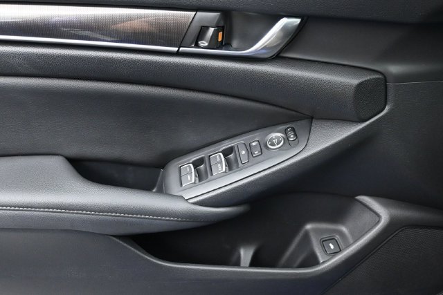 Used 2022 Honda Accord Sport image 26