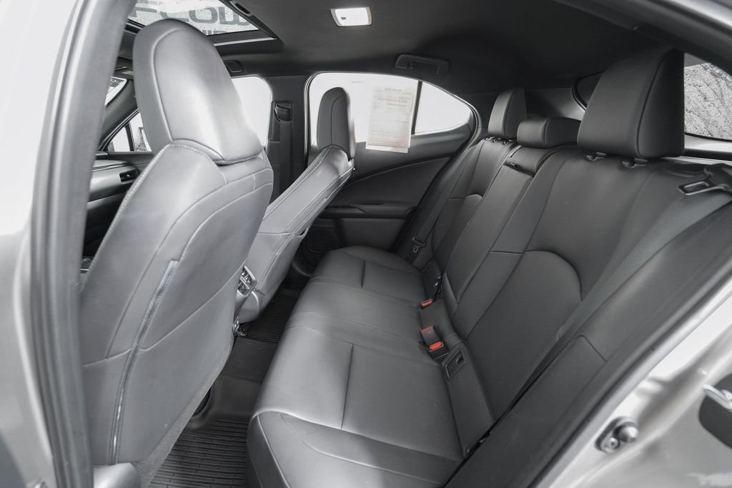 Certified 2020 Lexus UX 200 w/ Premium Package image 13