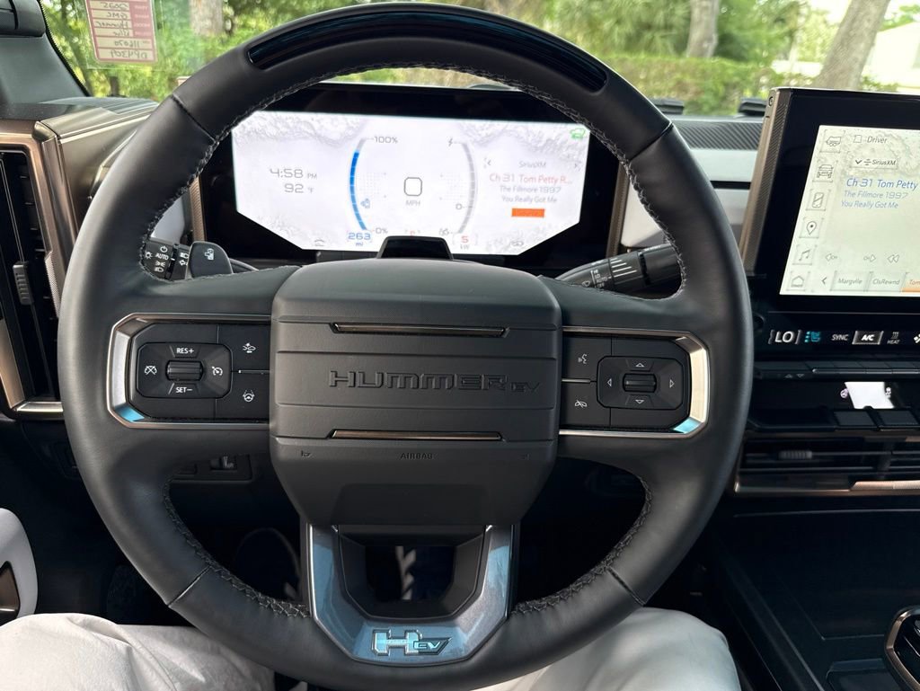 Used 2025 GMC Hummer EV 3X AWD/4WD image 57