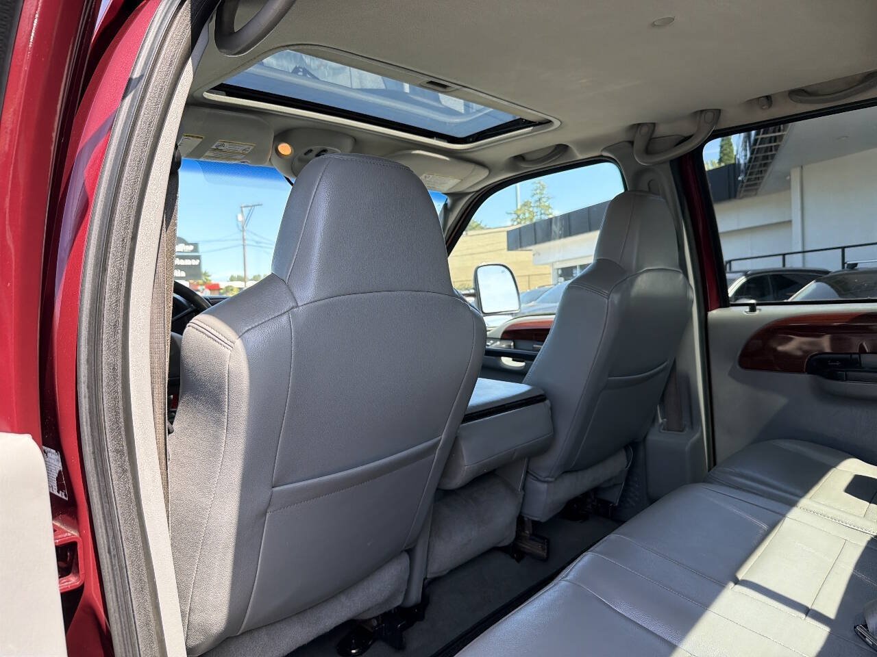 Used 2006 Ford F350 Lariat AWD/4WD image 35