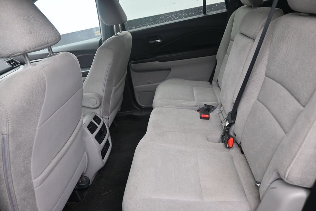 Used 2020 Honda Pilot EX image 13