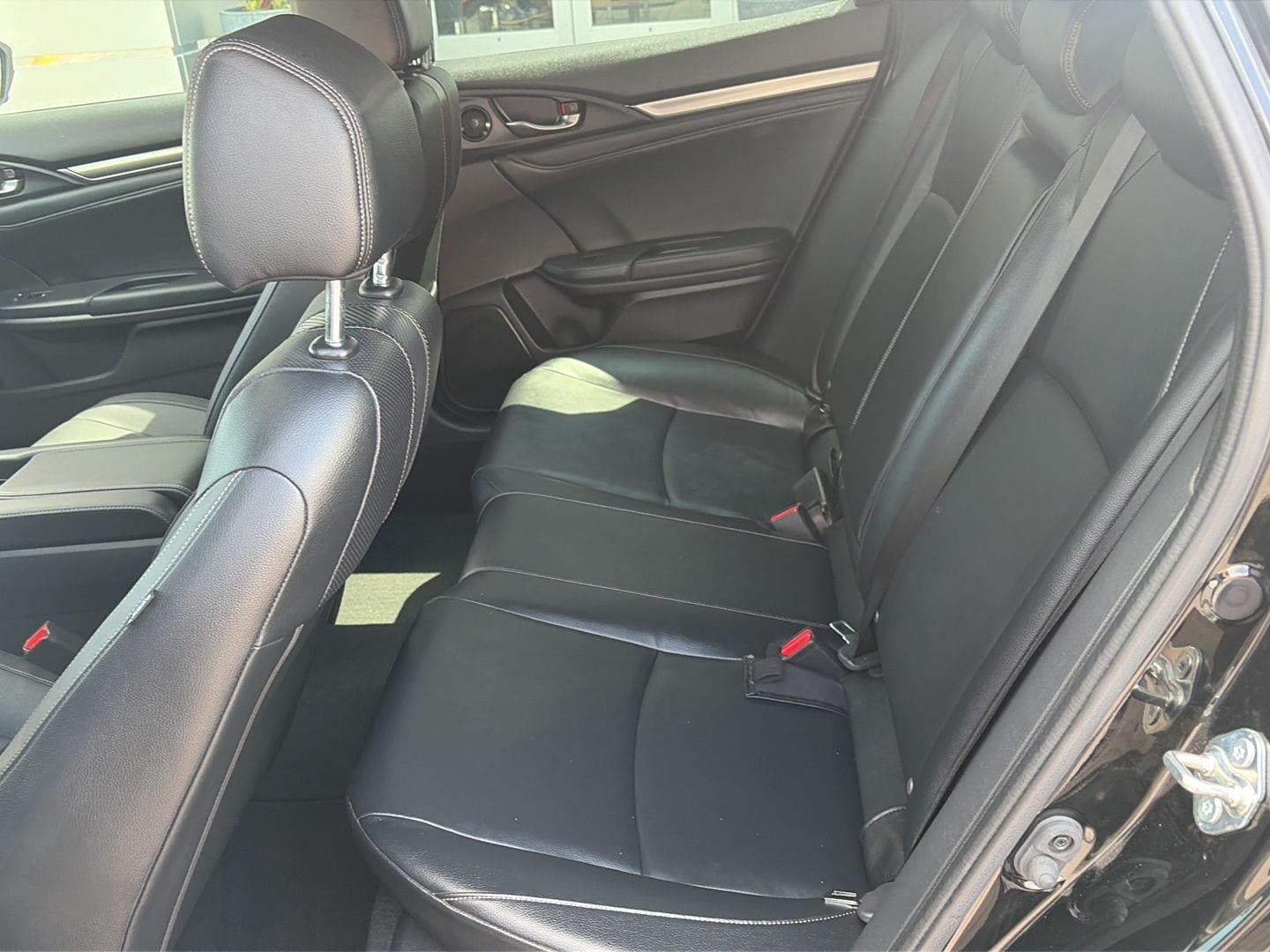 Used 2019 Honda Civic EX-L image 14