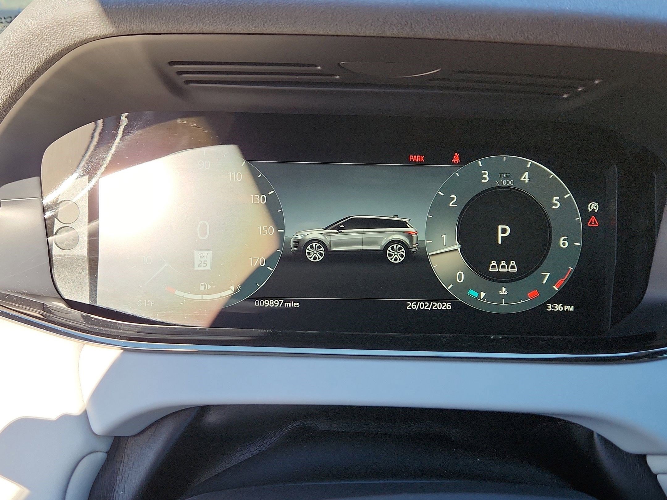 Used 2026 Land Rover Range Rover Evoque Dynamic SE image 17