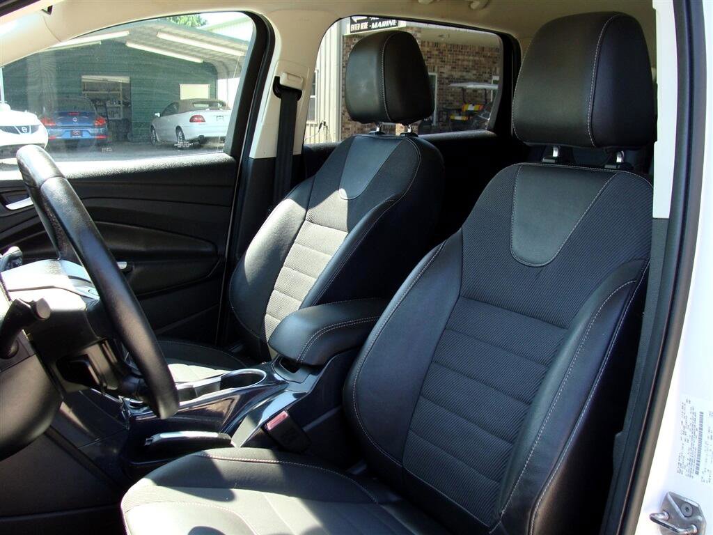 Used 2013 Ford Escape Titanium w/ Parking Technology Pkg image 11