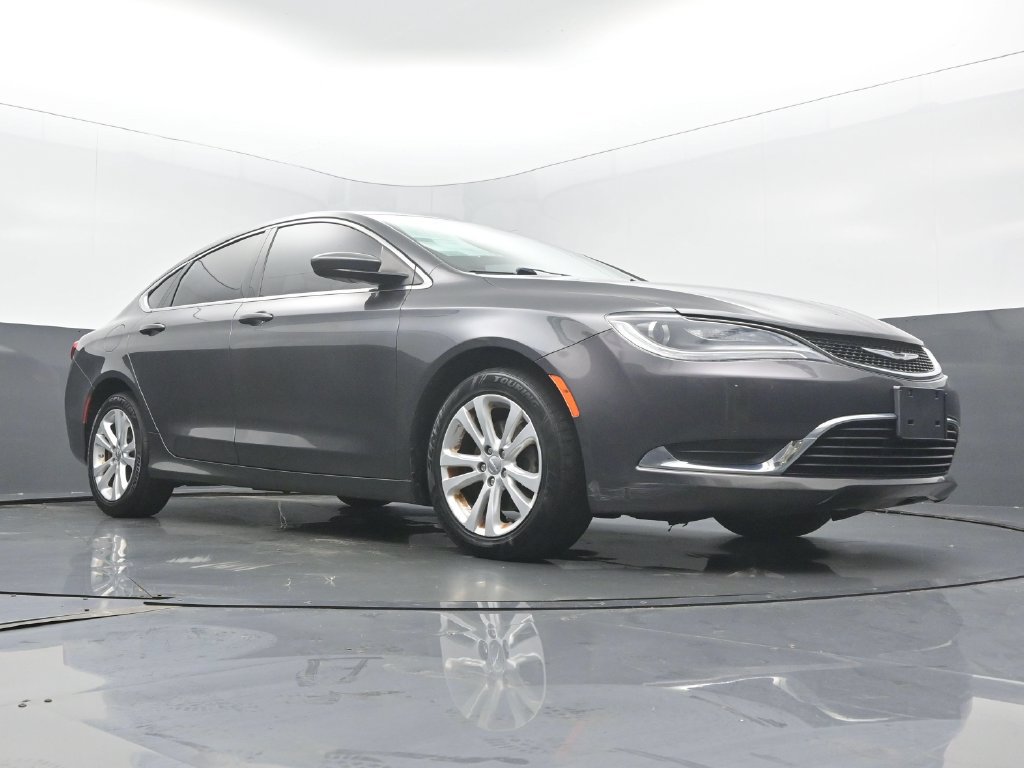 Used 2015 Chrysler 200 Limited w/ Convenience Group FWD image 52