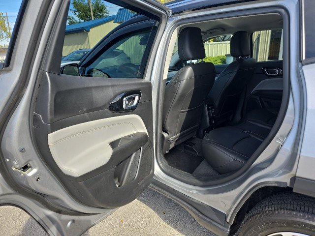 Used 2022 Jeep Compass Limited AWD/4WD image 33