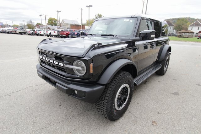 New 2025 Ford Bronco Outer Banks w/ Sasquatch Package image 8