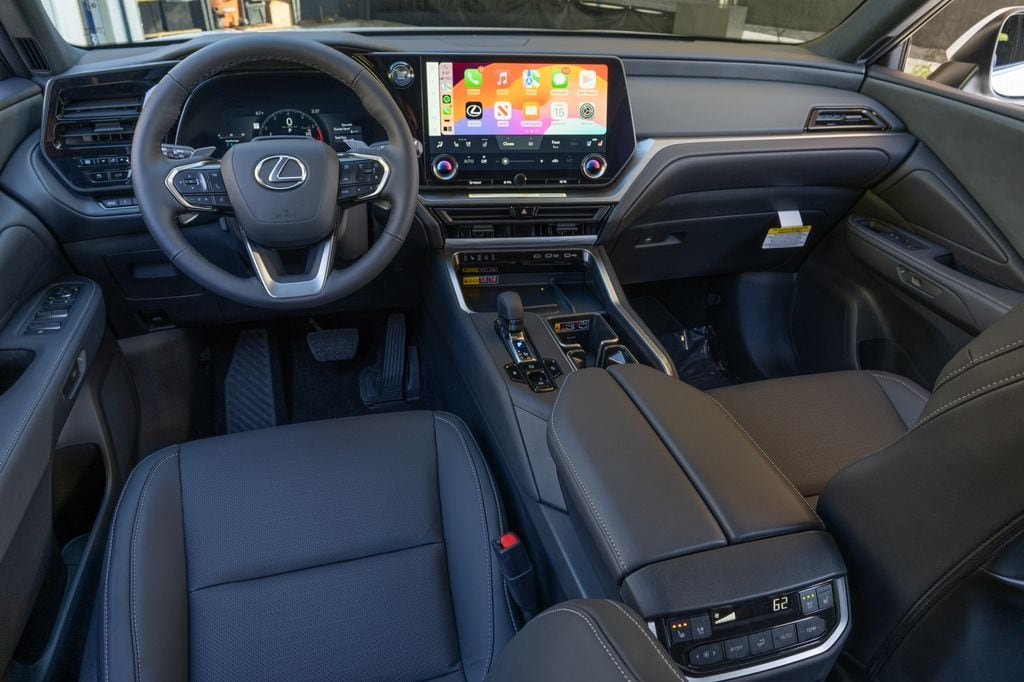 New 2026 Lexus TX 350 FWD image 12