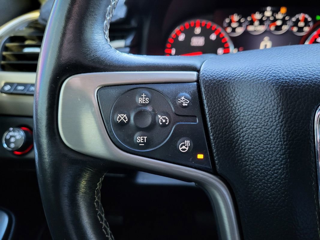 Used 2016 GMC Yukon XL Denali w/ Open Road Package image 29