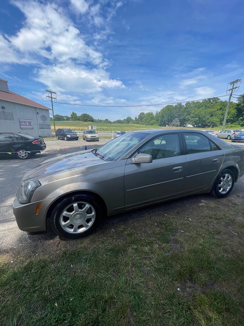 Used 2003 Cadillac CTS 3.2 w/ Preferred Equipment Group RWD image 3