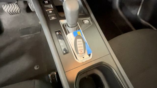 Used 2025 Nissan Kicks S FWD image 27