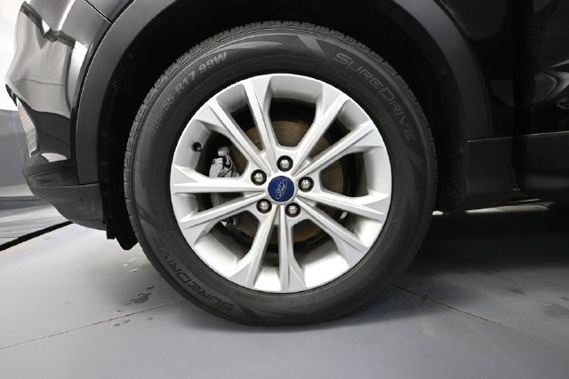 Used 2019 Ford Escape SE FWD image 12
