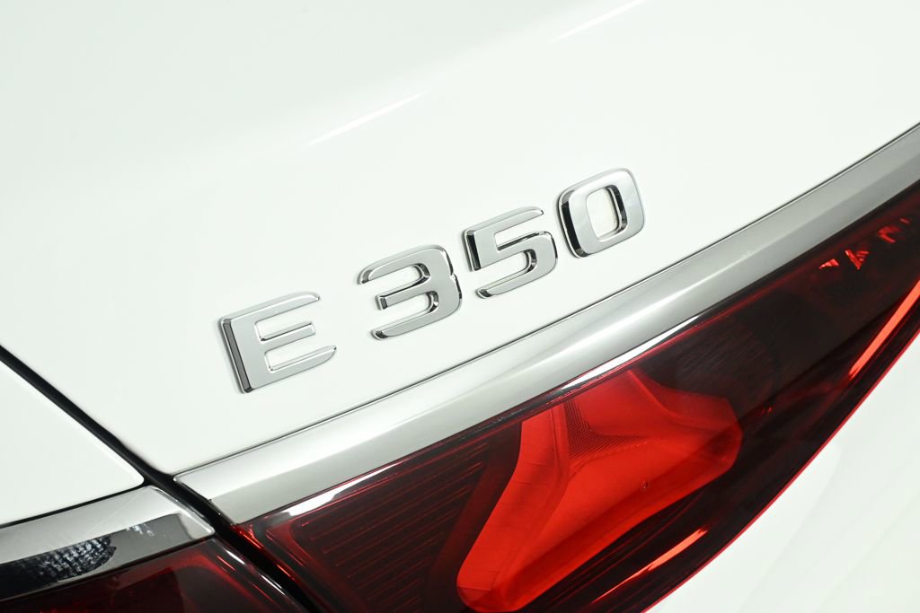 Used 2025 Mercedes-Benz E 350 Sedan image 26