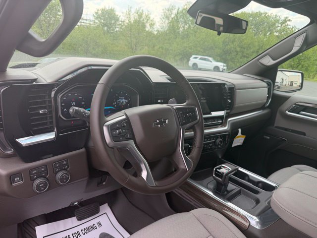 Used 2026 Chevrolet Silverado 1500 LT Trail Boss w/ Safety Package AWD/4WD image 20