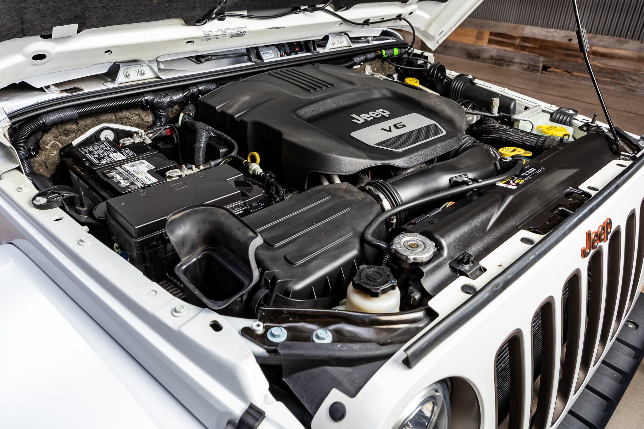 Used 2017 Jeep Wrangler Unlimited Sahara image 36