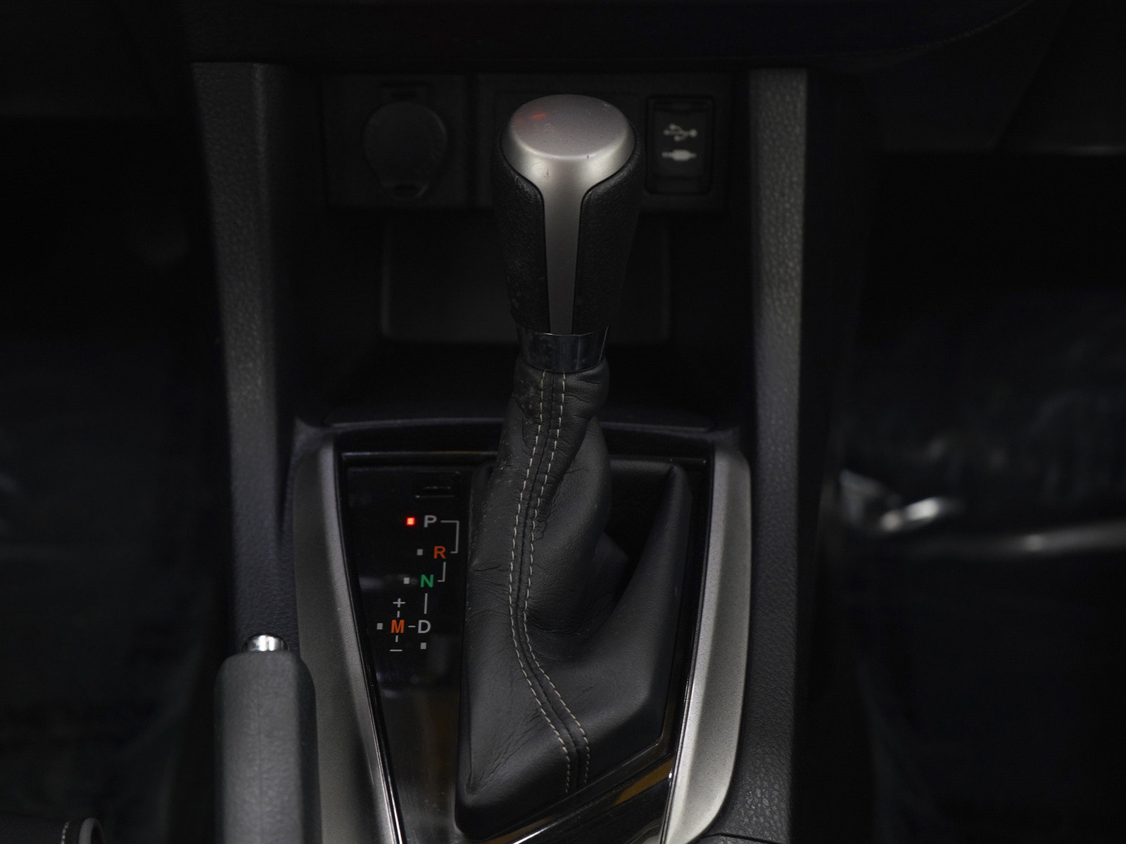 Used 2015 Toyota Corolla S image 17