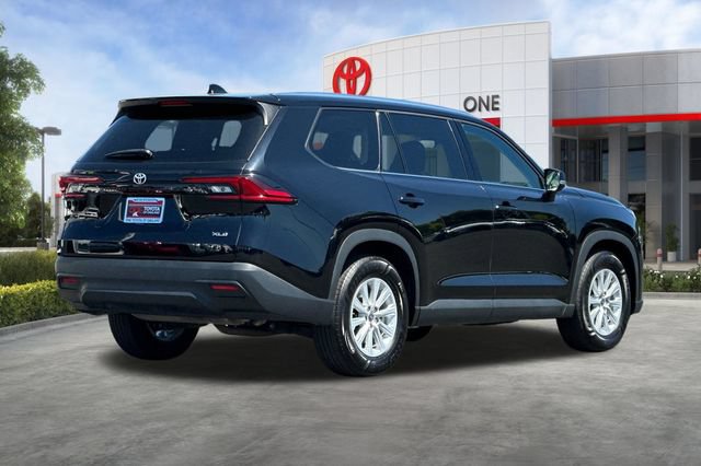 Certified 2025 Toyota Grand Highlander FWD image 5