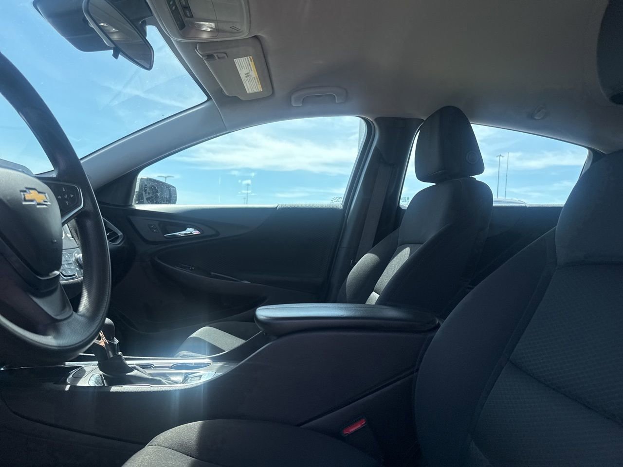 Used 2025 Chevrolet Malibu LT image 33