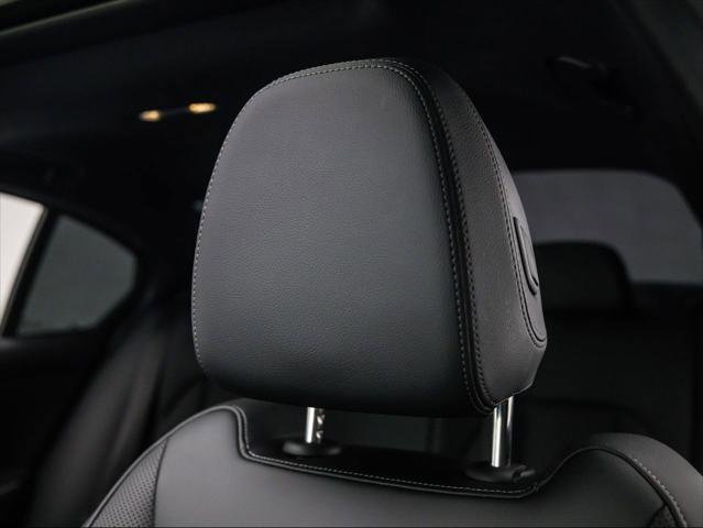 Used 2025 BMW M340i w/ Shadowloine Package image 14