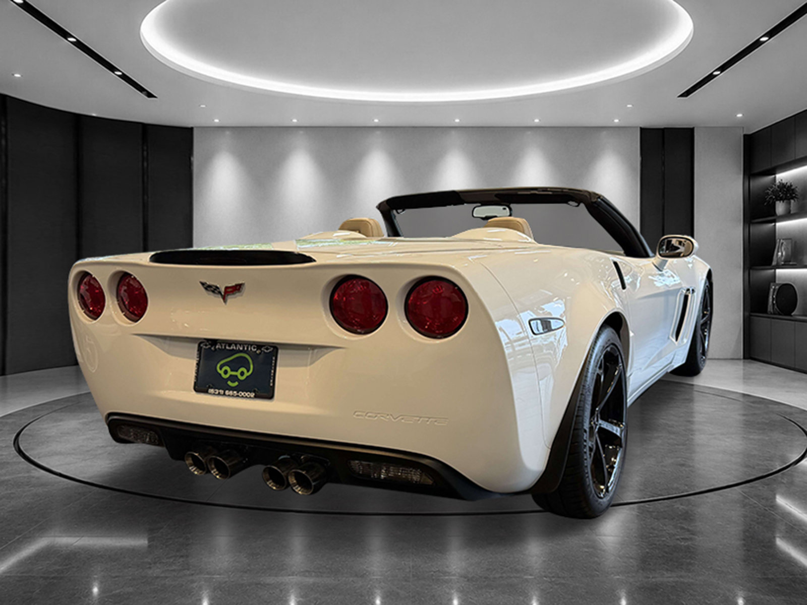 Used 2012 Chevrolet Corvette Grand Sport w/ 3LT Preferred Equipment Group RWD image 4