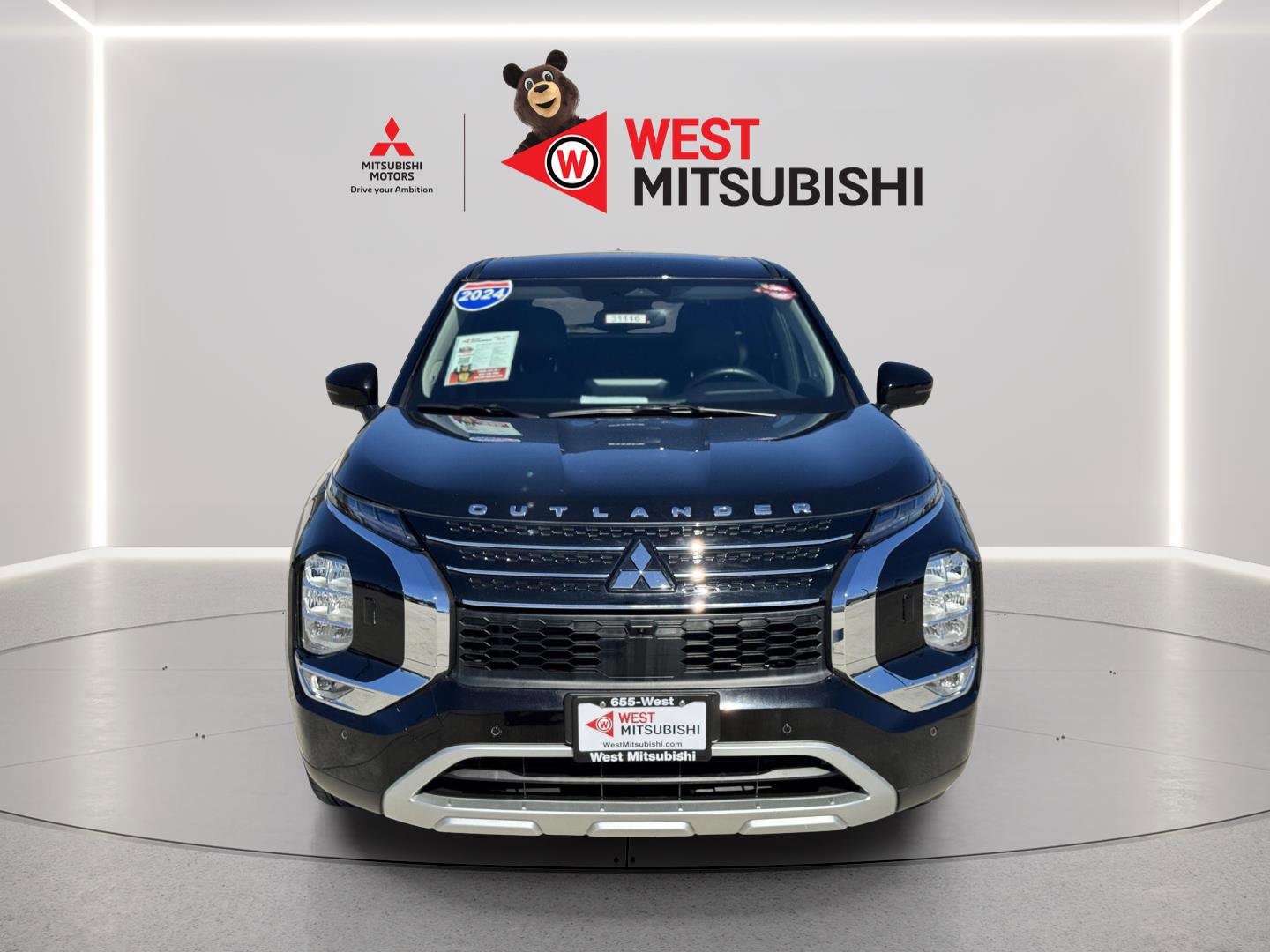 Used 2024 Mitsubishi Outlander SE image 8