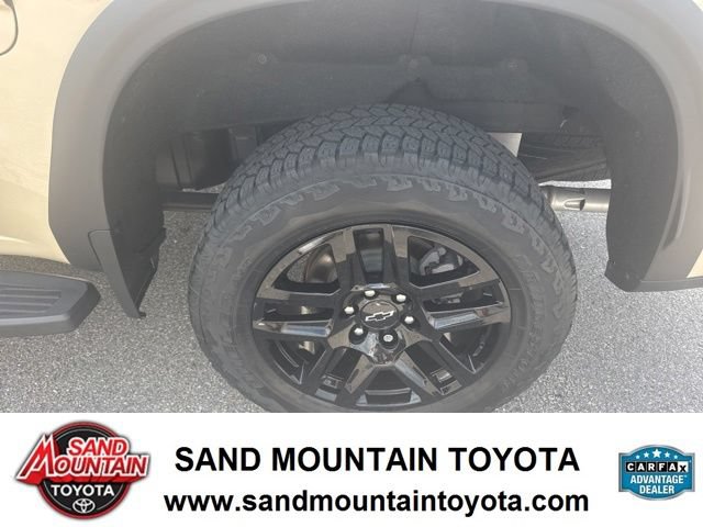 Used 2022 Chevrolet Silverado 1500 LT Trail Boss w/ LT Trail Boss Premium Package AWD/4WD image 11