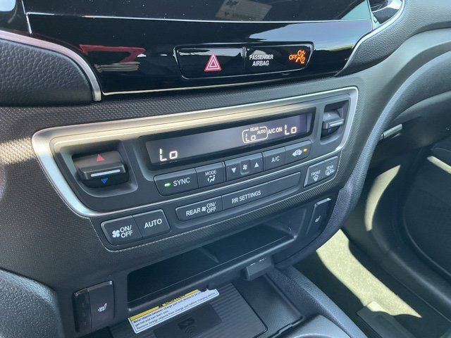 Used 2022 Honda Passport TrailSport image 25
