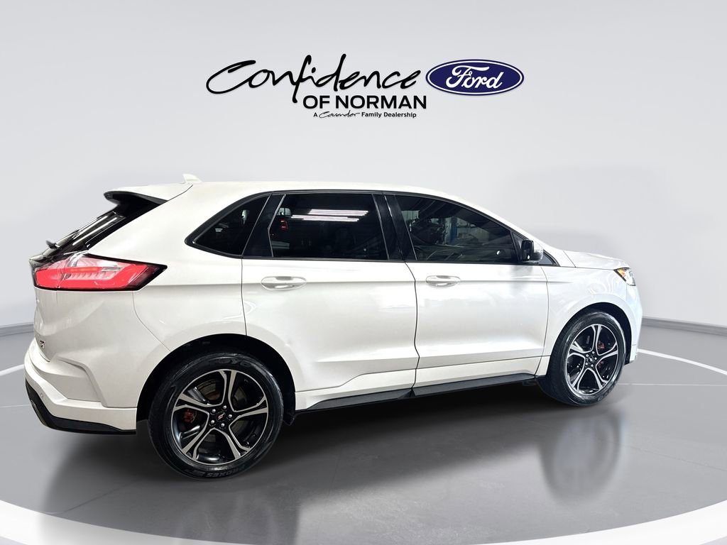 Used 2019 Ford Edge ST w/ Convenience Package image 9