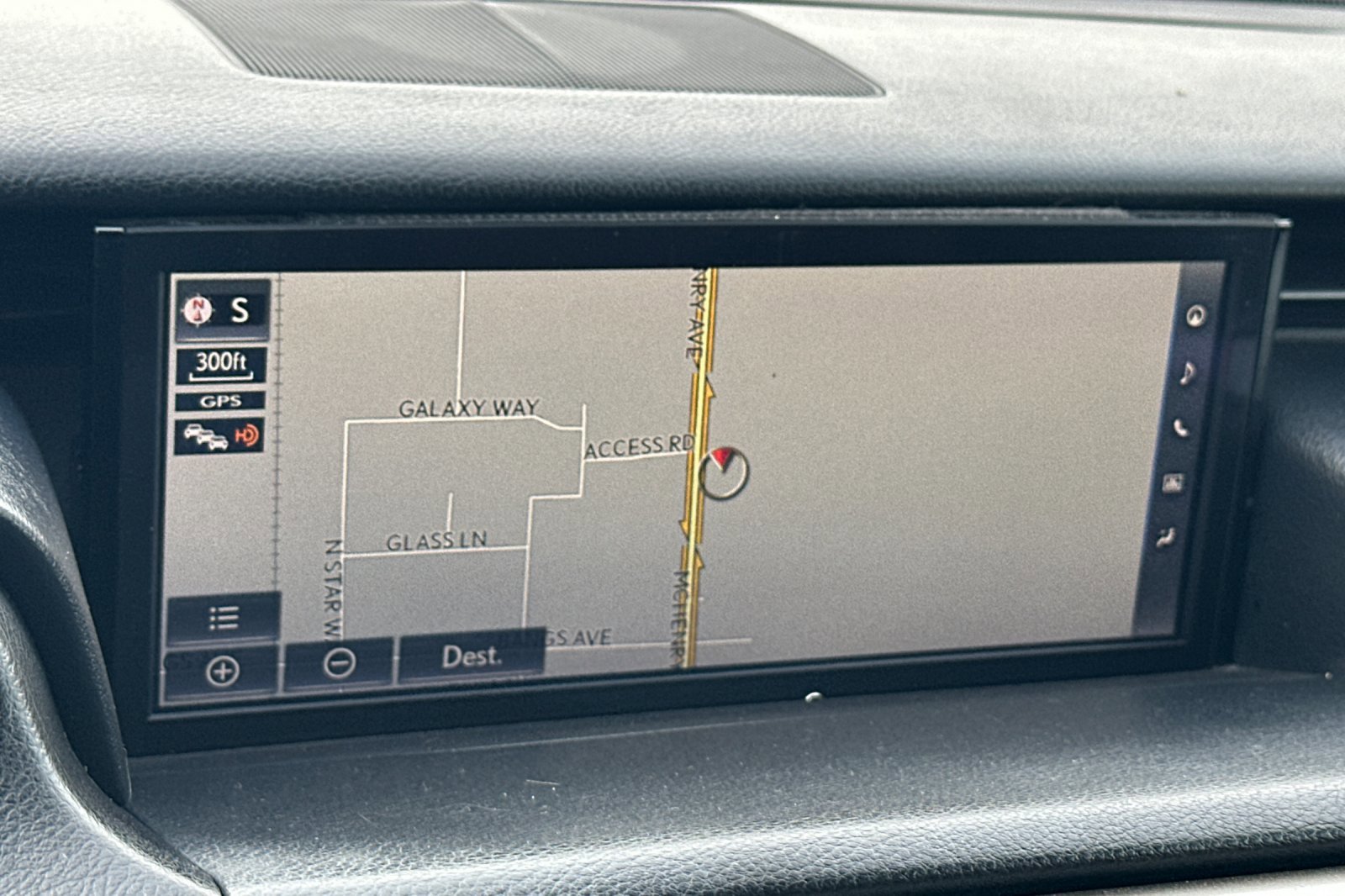 Used 2018 Lexus IS 300 F Sport image 18