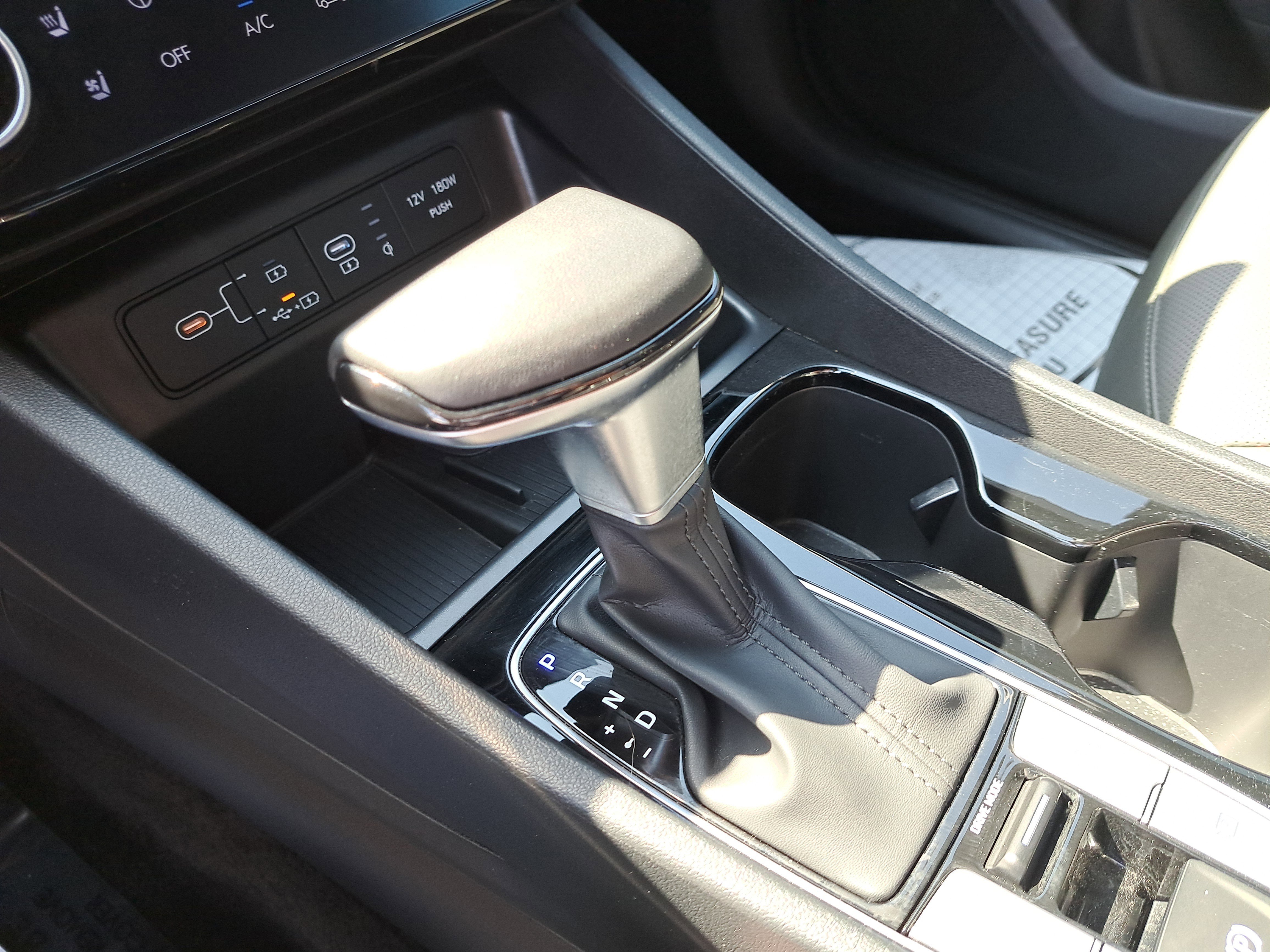 Certified 2025 Hyundai Santa Cruz Limited image 25