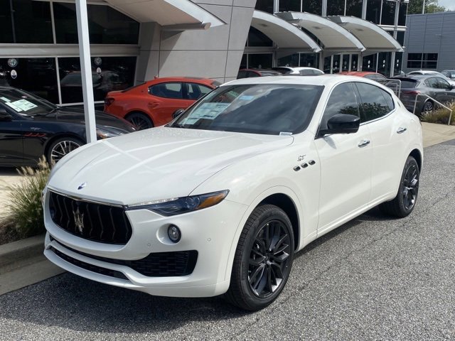 New 2024 Maserati Levante GT Ultima image 2
