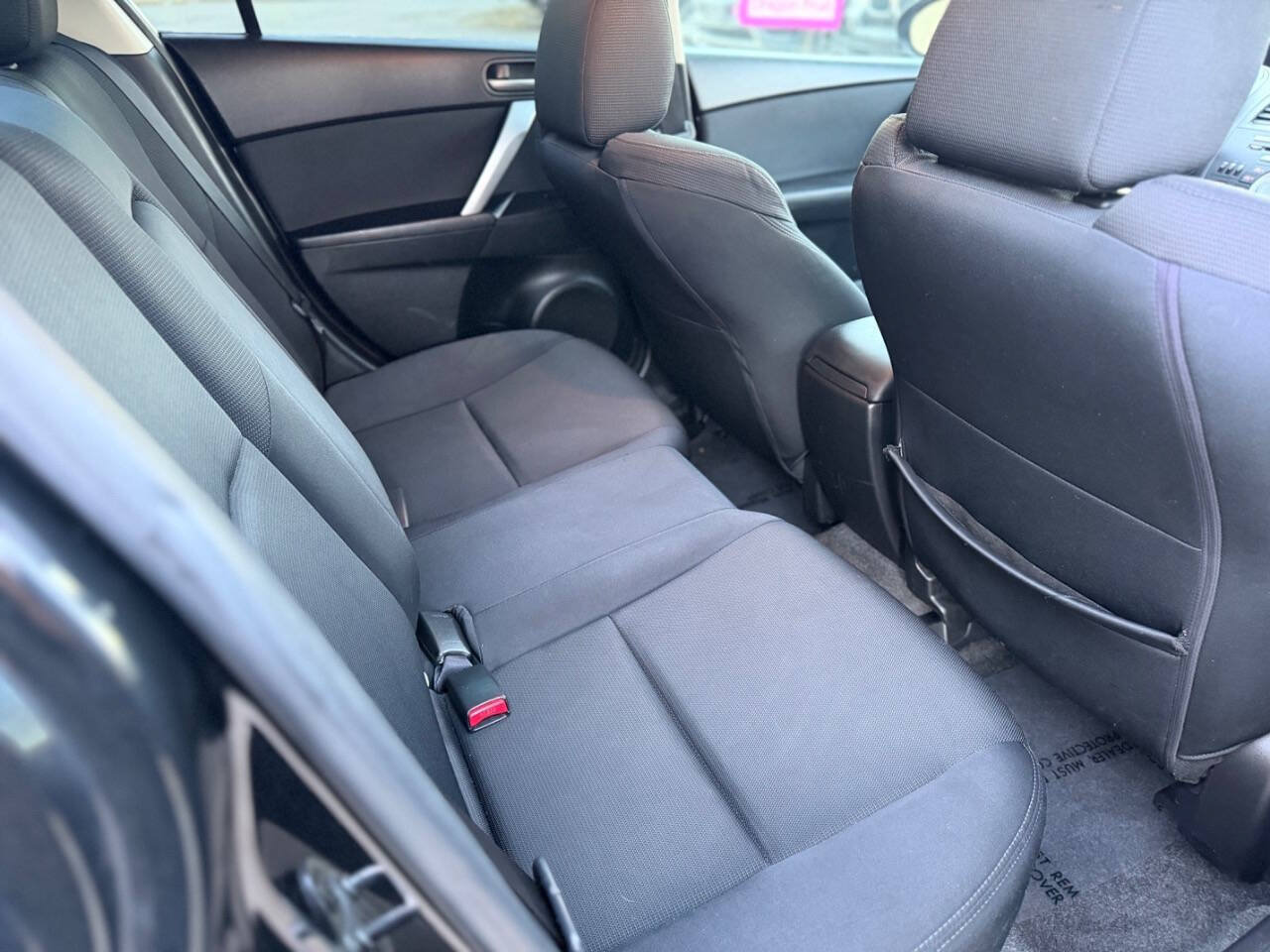 Used 2010 MAZDA MAZDA3 s Sport FWD image 14