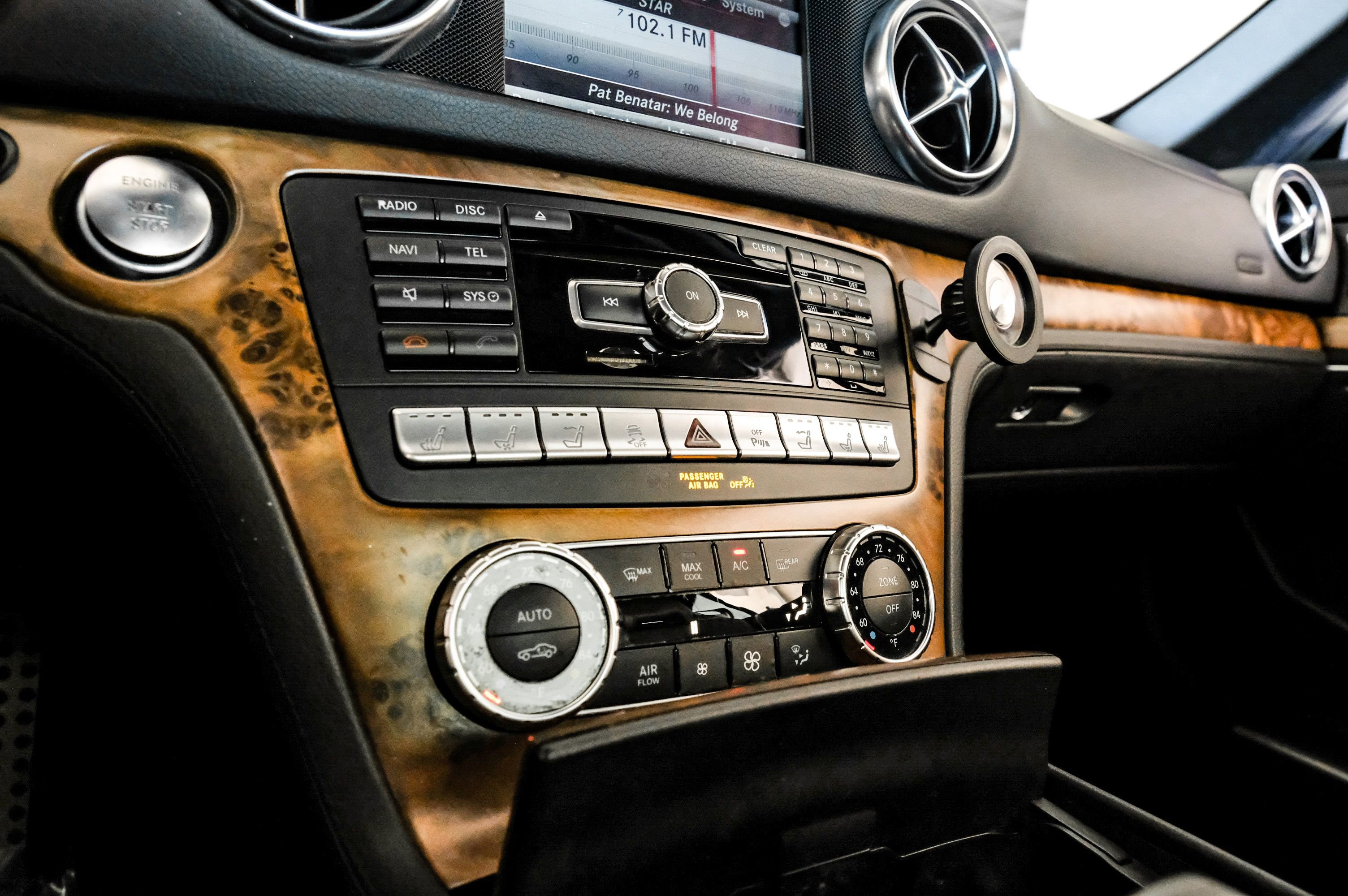 Used 2016 Mercedes-Benz SL 400 image 22