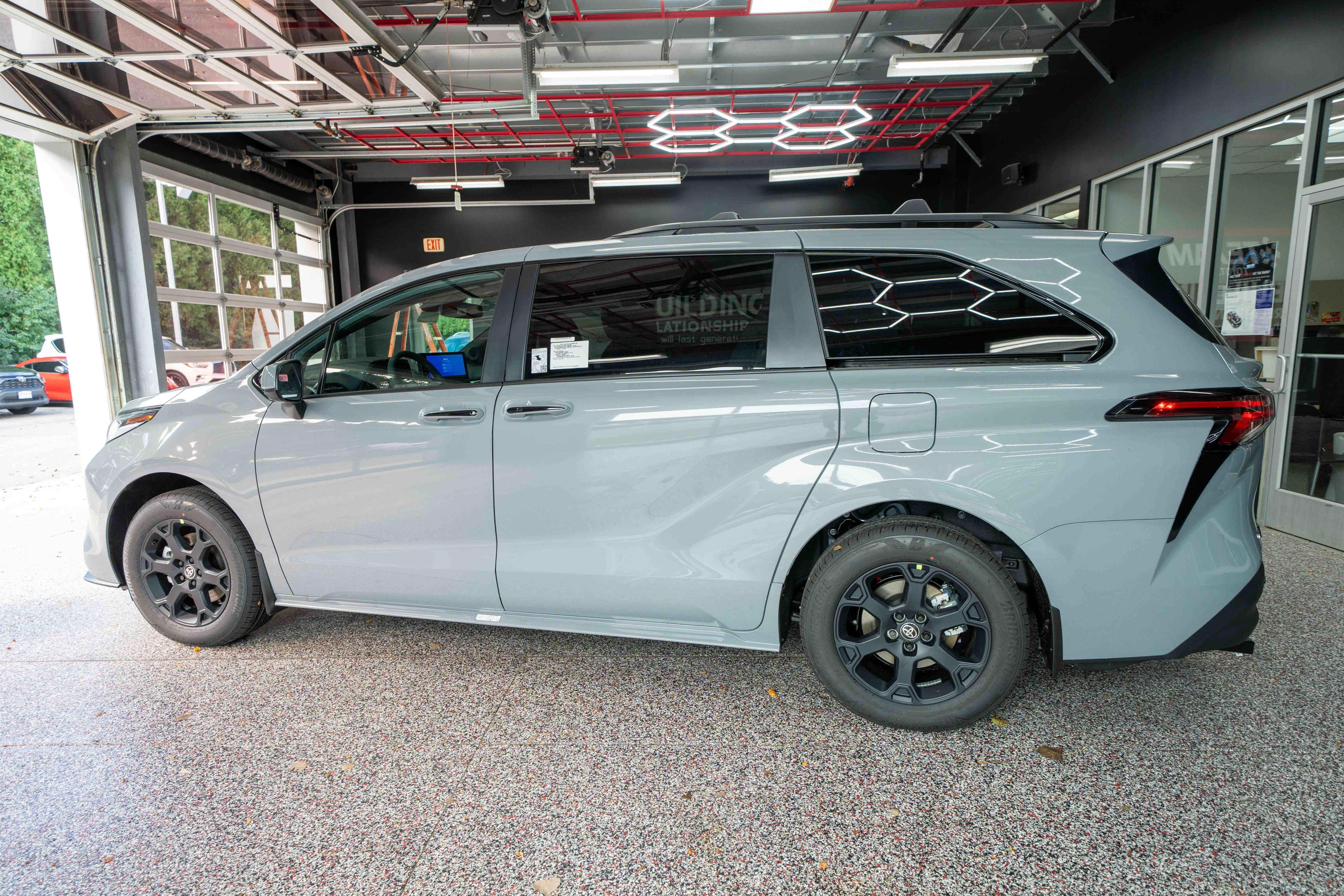 New 2026 Toyota Sienna XLE Woodland Edition AWD/4WD image 2