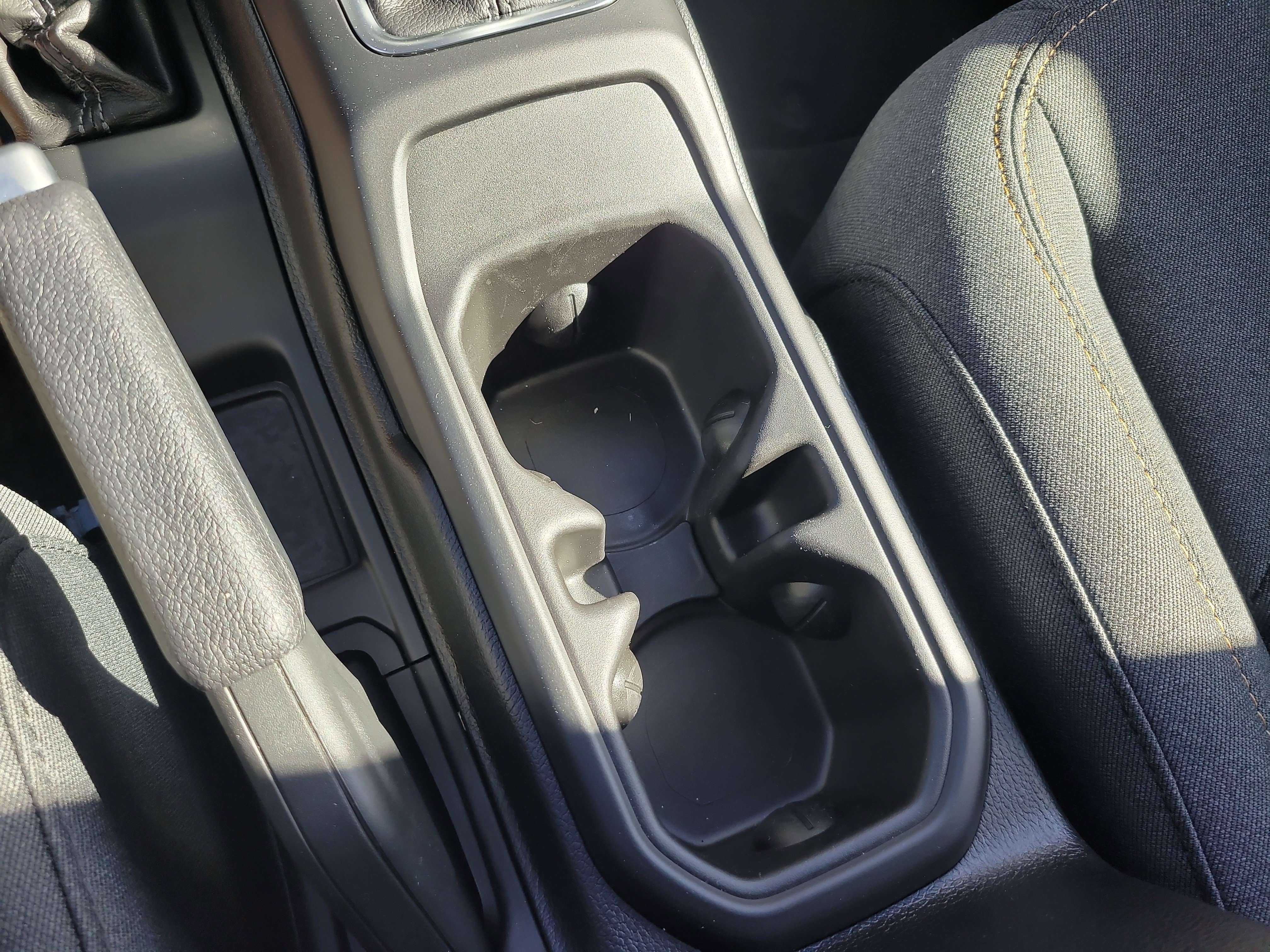 Used 2026 Jeep Wrangler Sport S image 30