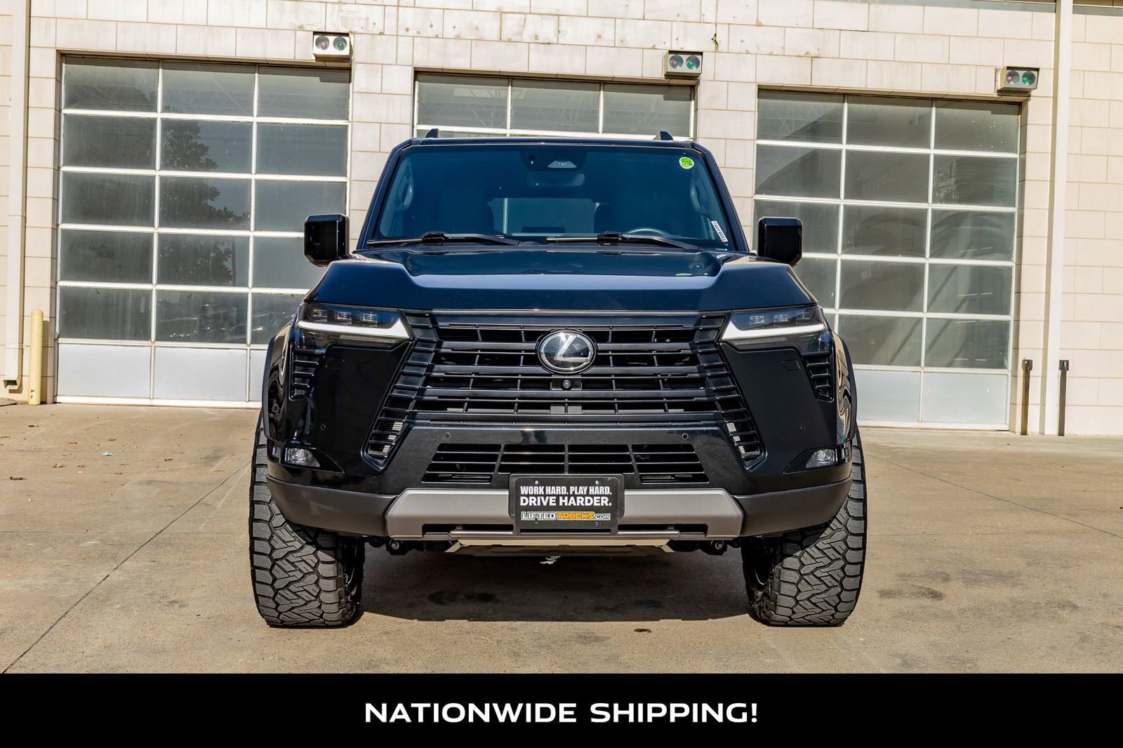Used 2024 Lexus GX 550 AWD/4WD image 4