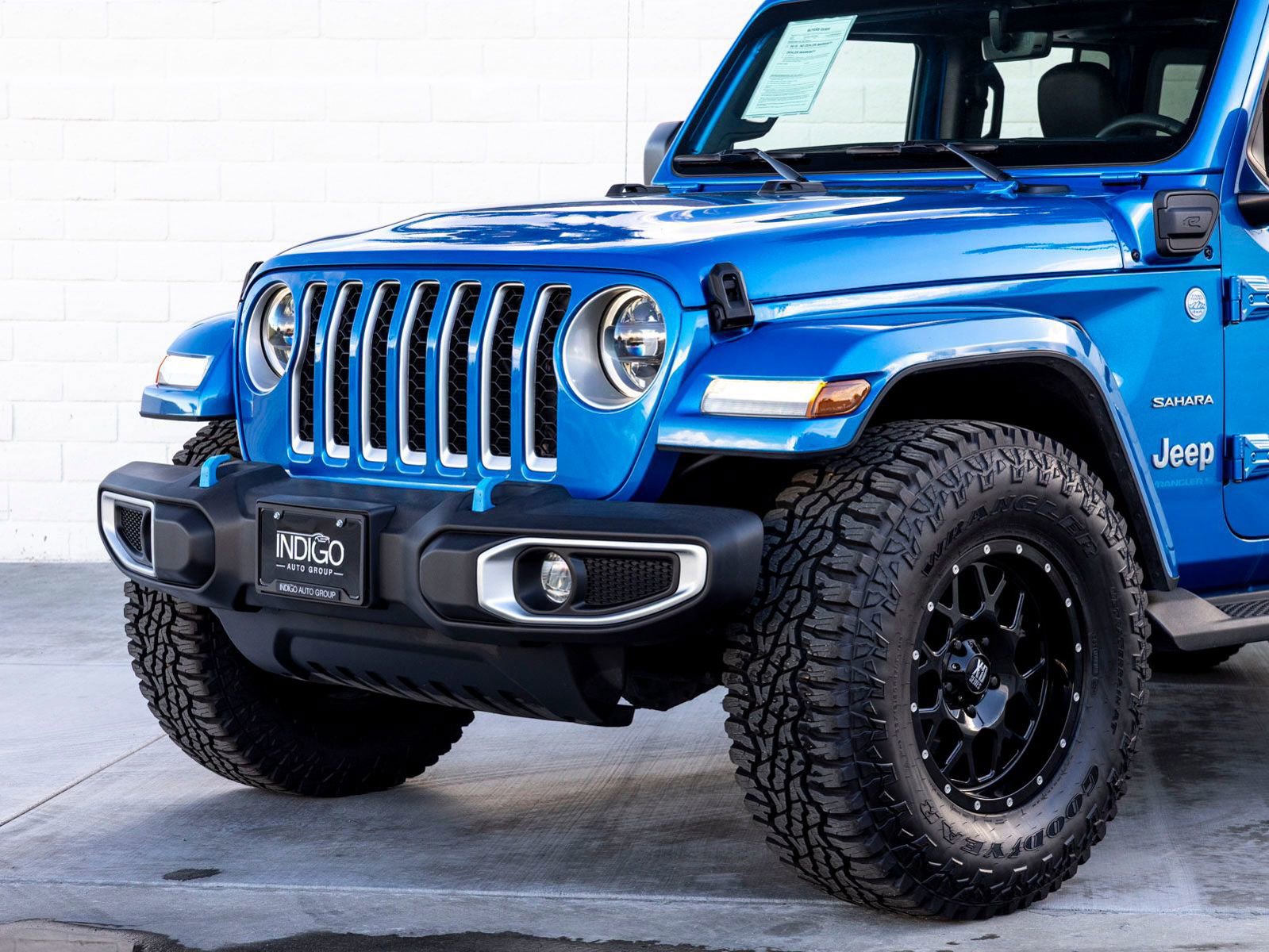 Used 2023 Jeep Wrangler Unlimited Sahara image 5