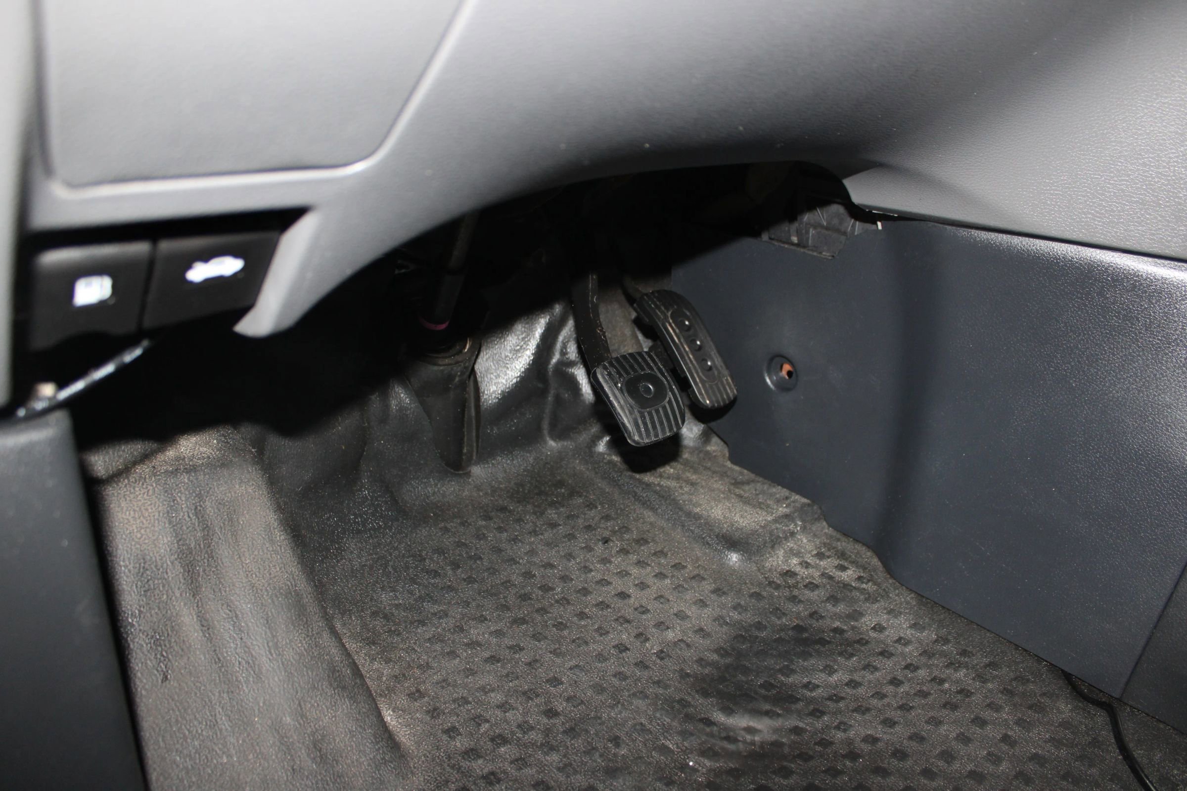 Used 2015 Chevrolet City Express LS FWD image 8