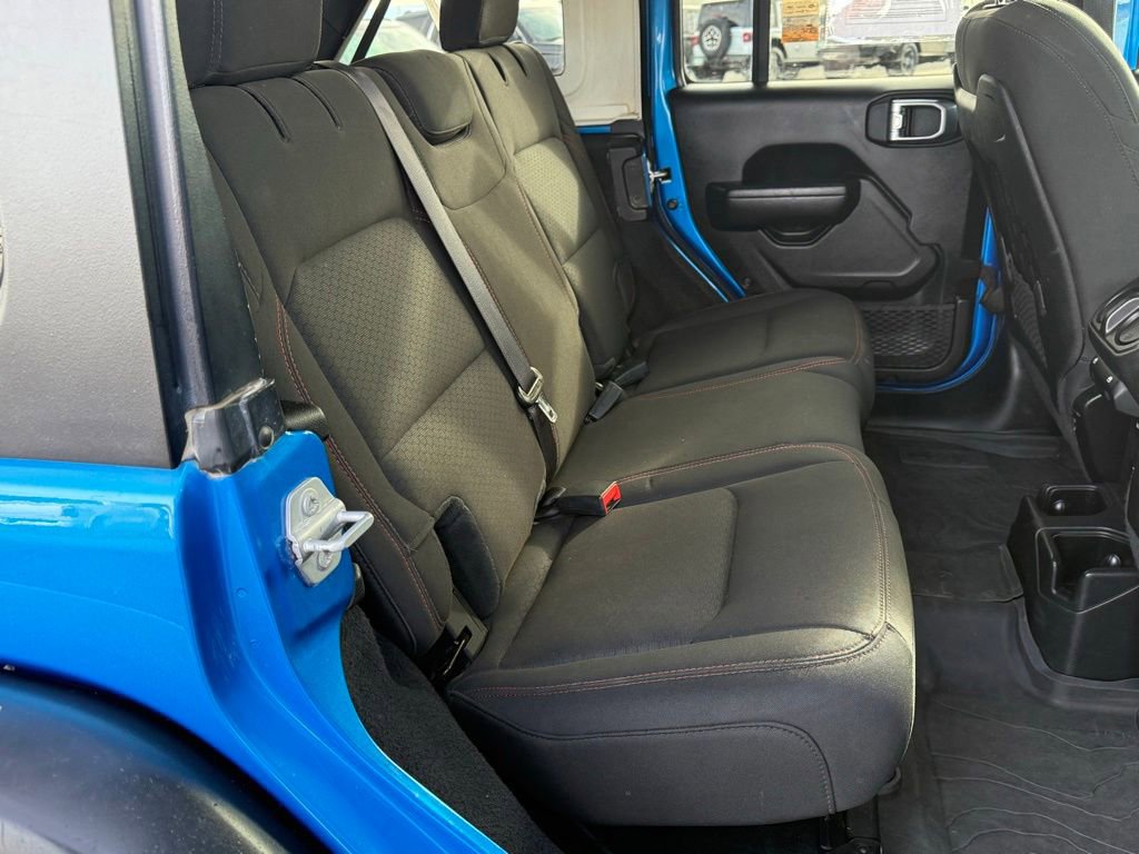 Used 2022 Jeep Wrangler Unlimited Rubicon image 21