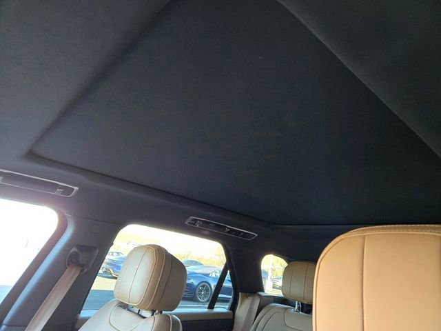 Used 2023 Land Rover Range Rover Sport SE image 21