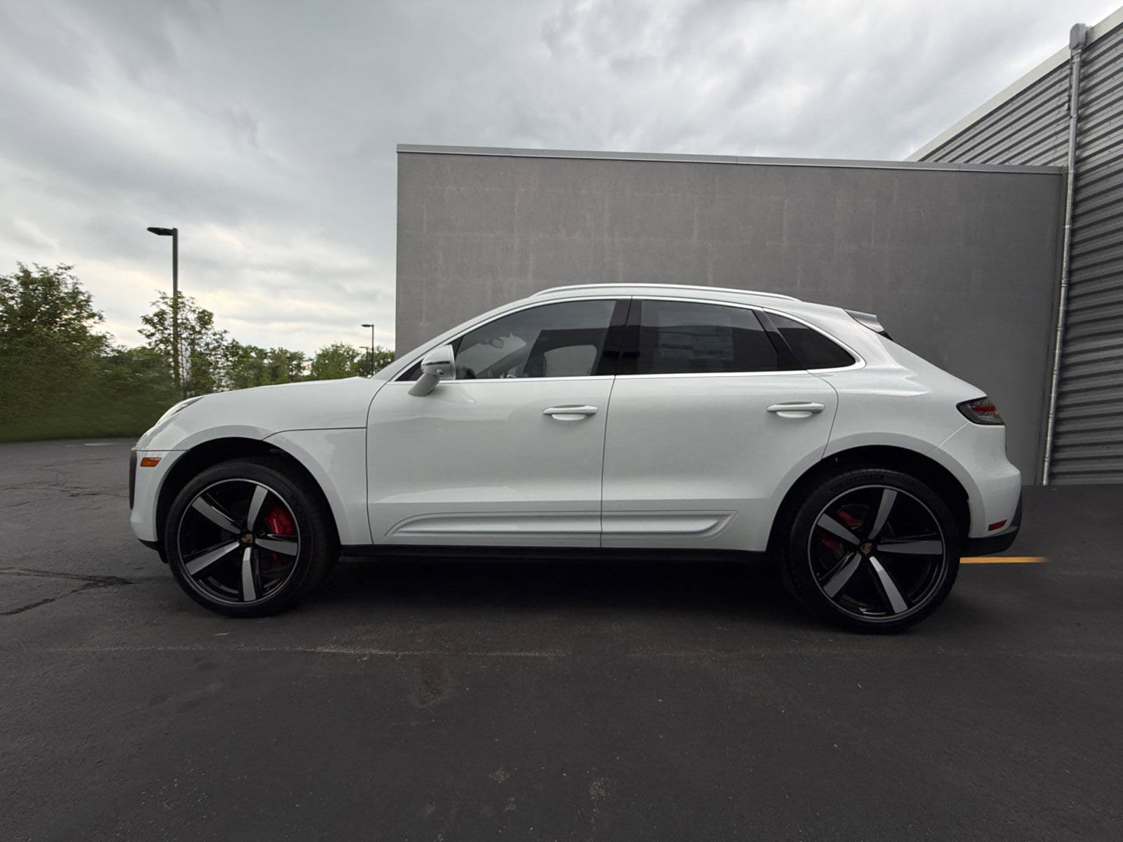 New 2026 Porsche Macan S AWD/4WD image 2