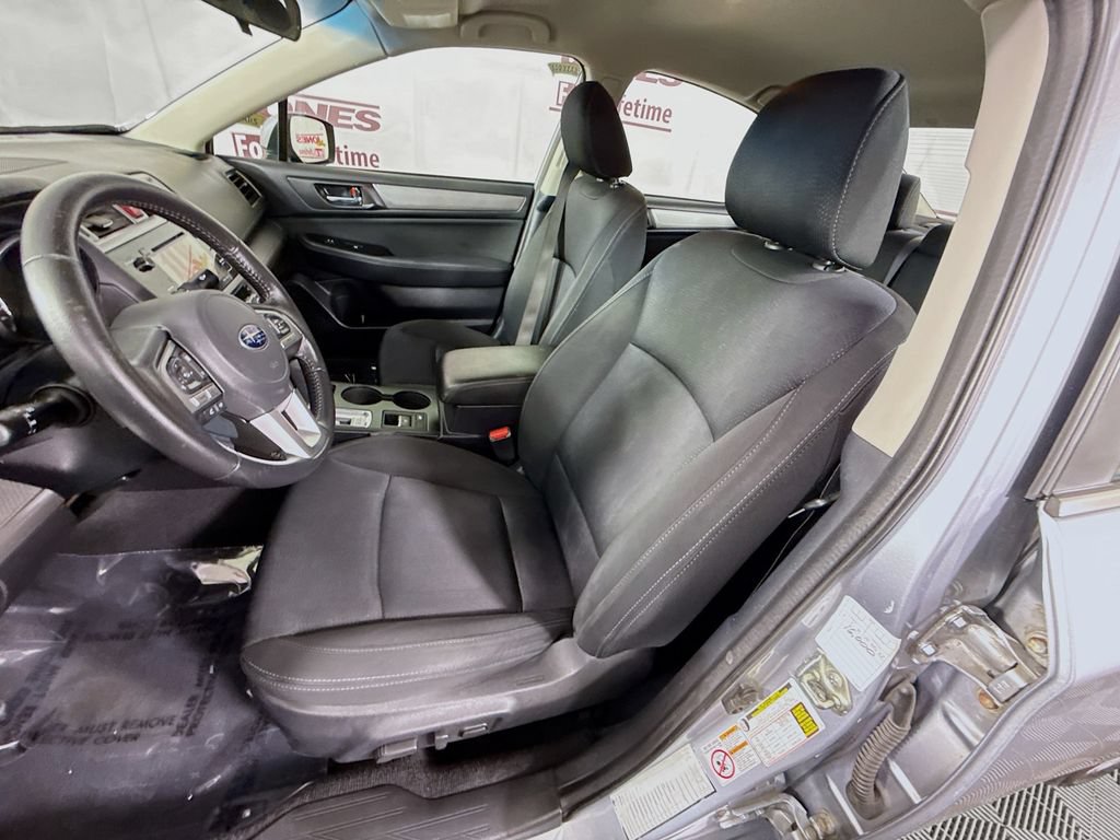 Used 2017 Subaru Legacy 2.5i Premium AWD/4WD image 24
