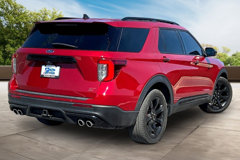 Used 2023 Ford Explorer ST w/ ST Street Pack RWD image 2