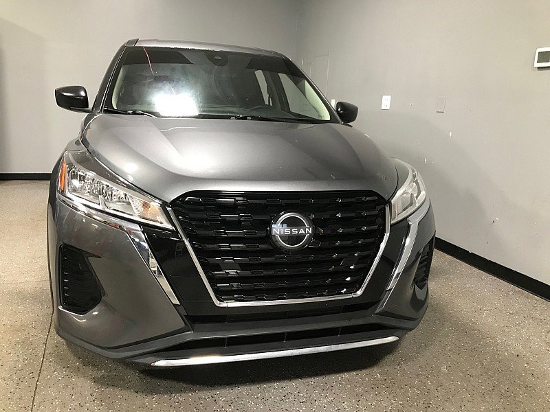 Used 2022 Nissan Kicks S FWD image 8