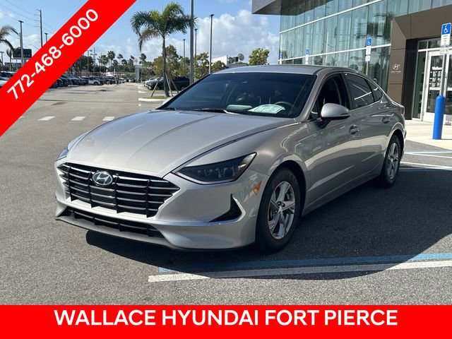 Used 2023 Hyundai Sonata SE FWD image 2