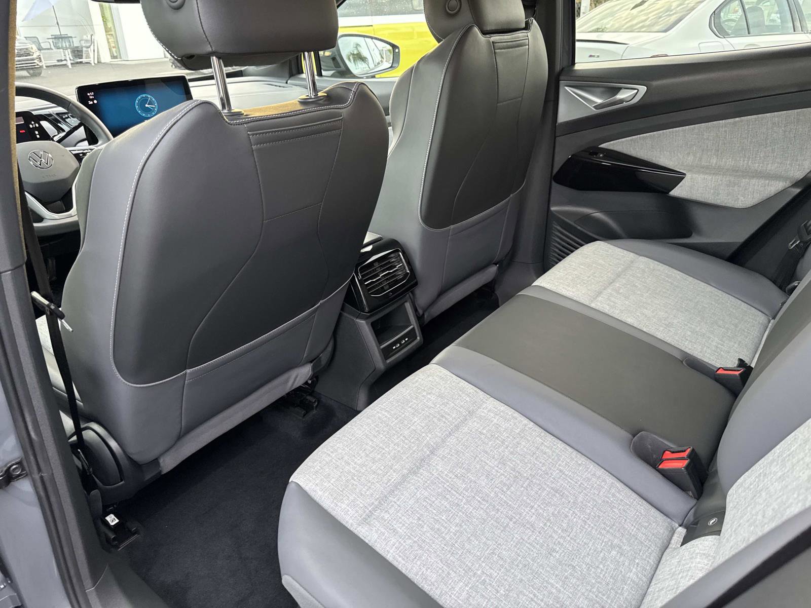 Certified 2023 Volkswagen ID.4 Pro image 10